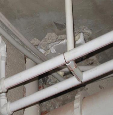 漳州漏水维修 卫生间漏水的原因是什么？卫生间下水管漏水怎么办？